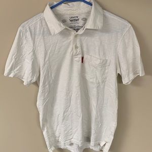 Levi's cotton polo shortsleeved white men size small
S tee